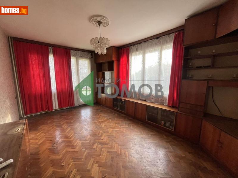 Четиристаен, 125m² - Шумен, Шумен - Апартамент за продажба - Имоти Томов - 114970835