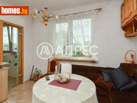 Тристаен, 92m² - Апартамент за продажба - 115174890