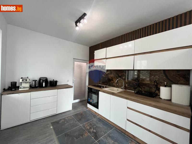 Тристаен, 106m² - Жк. Младост, Варна - Апартамент за продажба - RE/MAX Home - 115249983