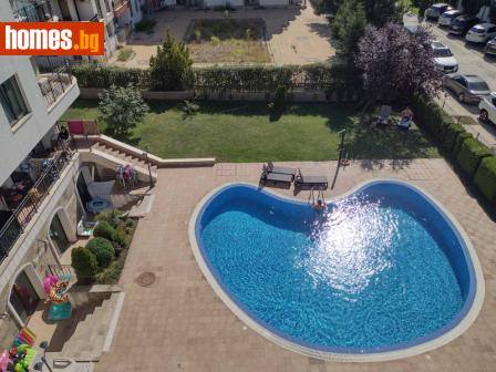 Тристаен, 134m² - Апартамент за продажба - 115270745