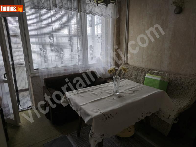 Тристаен, 75m² - Жк. Колю Фичето, Велико Търново - Апартамент за продажба - ВИКТОРИЯ ИМОТИ - 115355670