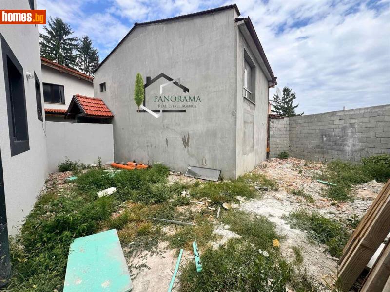 Тристаен, 160m² - Шумен, Шумен - Апартамент за продажба - Недвижими имоти ПАНОРАМА - 115417979
