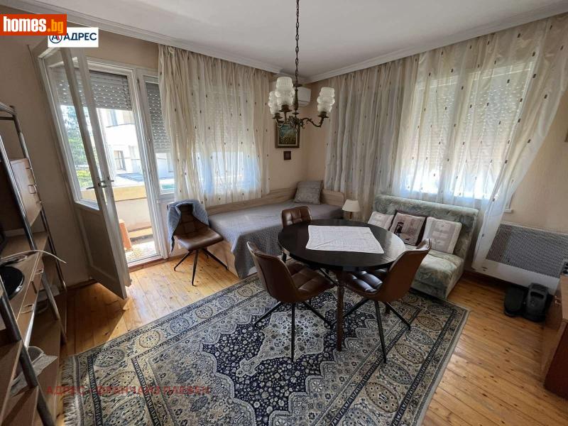 Тристаен, 101m² -  Център, Ловеч - Апартамент за продажба - Адрес Плевен - 115487949