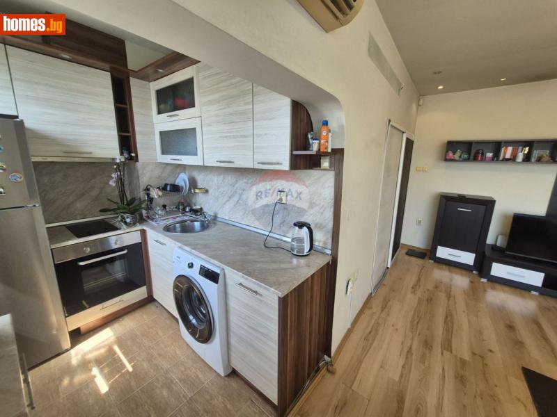 Тристаен, 66m² - Жк. Левски, Варна - Апартамент за продажба - RE/MAX Partners - 115573492