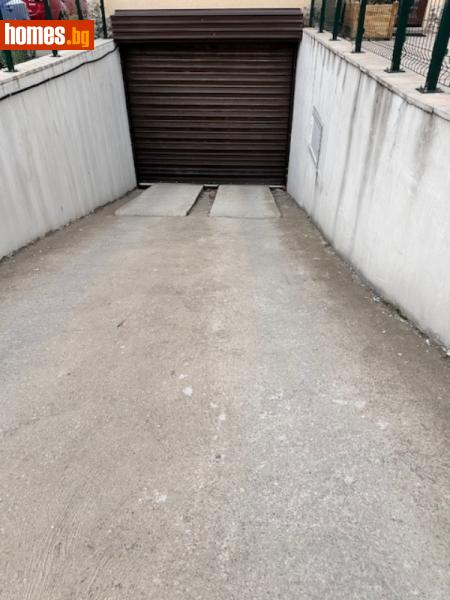 Гараж, 18m² - Жк. Бузлуджа, Велико Търново - Апартамент за продажба - Болкан Естейт - 115639234