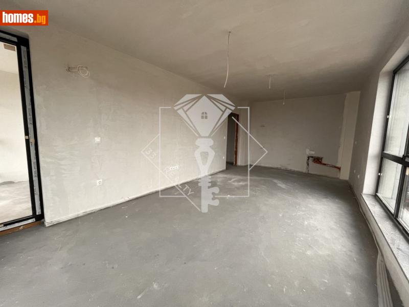 Тристаен, 99m² - Кв. Кършияка, Пловдив - Апартамент за продажба - 33 Realty - 115725037
