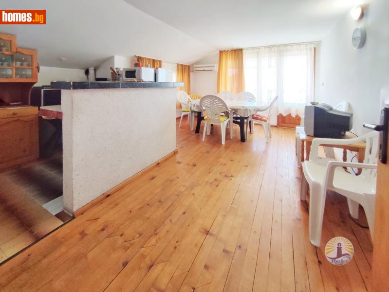 Четиристаен, 126m² - Гр.Поморие, Бургас - Апартамент за продажба - Рeалина Бургас - 115741292