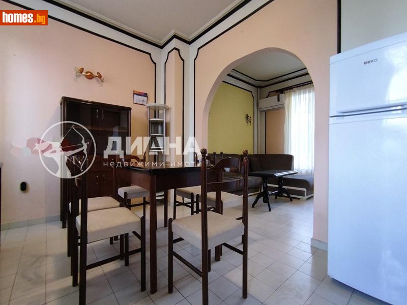 Тристаен, 94m² - Жк. Христо Ботев, Пловдив - Апартамент за продажба - ДИАНА - 115764306