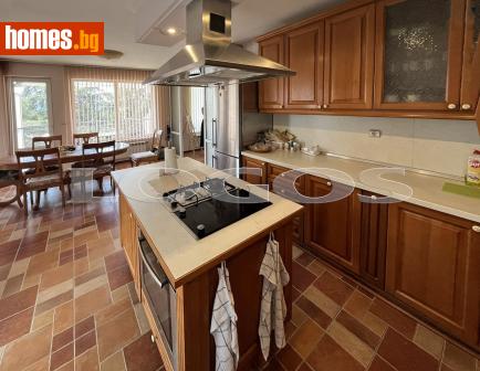 Четиристаен, 190m² - Апартамент за продажба - 115795291