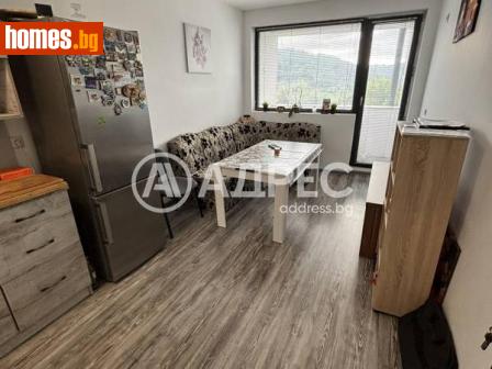 Тристаен, 94m² - Апартамент за продажба - 115808220