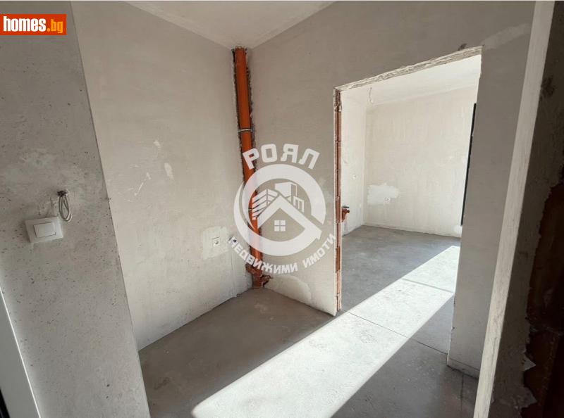 Двустаен, 73m² - Жк. Тракия, Пловдив - Апартамент за продажба - Роял Недвижими Имоти - 115830377