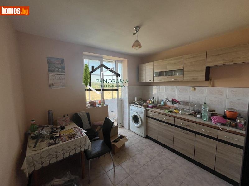 Тристаен, 84m² - Жк. Тракия, Шумен - Апартамент за продажба - Недвижими имоти ПАНОРАМА - 115957109