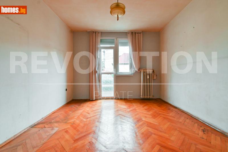 Тристаен, 83m² - Жк. Яворов, София - Апартамент за продажба - Революшън Естейт - 116124017