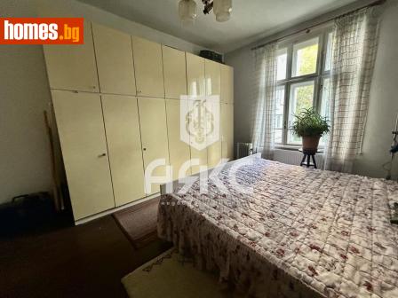 Тристаен, 70m² - Апартамент за продажба - 116146953