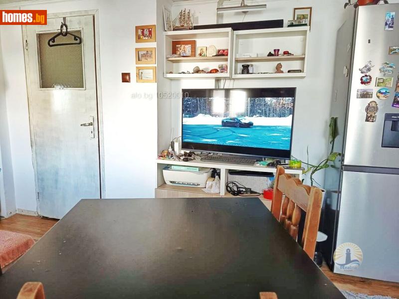 Двустаен, 45m² - Жк. Възраждане, Бургас - Апартамент за продажба - Рeалина Бургас - 116551213