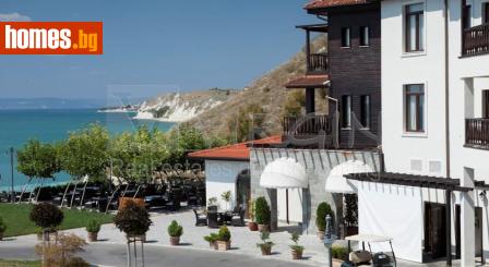 Тристаен, 164m² - Апартамент за продажба - 116623639