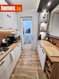 Тристаен, 90m² - Апартамент за продажба - 116709272