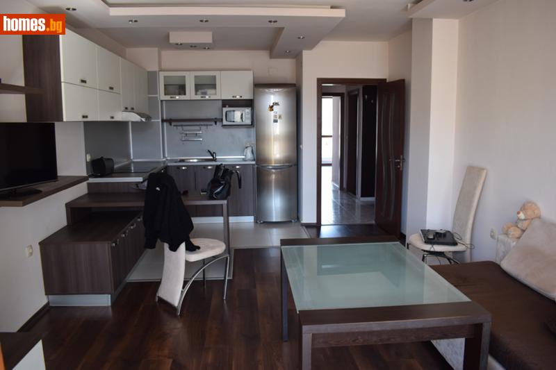 Тристаен, 101m² - Жк. Христо Ботев, Пловдив - Апартамент за продажба - ТУИНС - 116720341