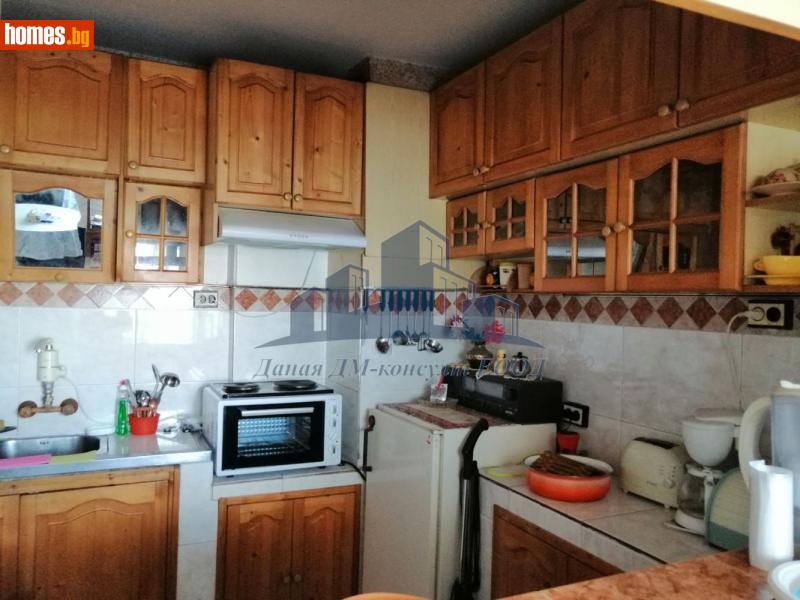 Двустаен, 76m² - Жк. Добруджански, Шумен - Апартамент за продажба - Даная ДМ - консулт ЕООД - 116728288