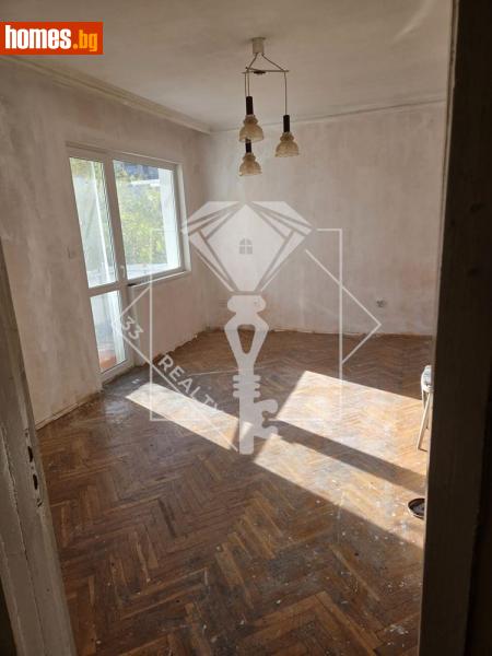 Двустаен, 58m² - Жк. Христо Ботев, Пловдив - Апартамент за продажба - 33 Realty - 116752434