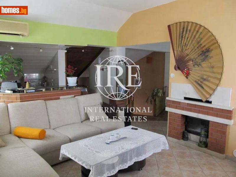 Мезонет, 140m² -  Център, Варна - Апартамент за продажба - Интернешънъл Риъл Естейтс - 116768261