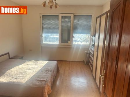 Тристаен, 70m² - Апартамент за продажба - 116784535