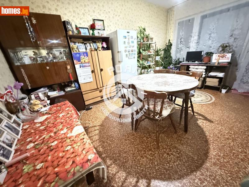 Четиристаен, 100m² - Жк. Тракия, Пловдив - Апартамент за продажба - Роял Недвижими Имоти - 116803036