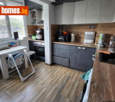 Тристаен, 68m² - Апартамент за продажба - 116995752