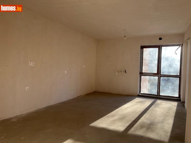 Тристаен, 101m² - Жк. Добруджански, Шумен - Апартамент за продажба - Адрес недвижими имоти - кантора Шумен - 117068942