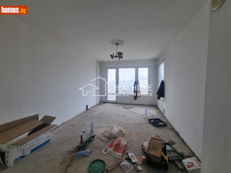 Тристаен, 76m² - Жк. Запад, Търговище - Апартамент за продажба - ГРЕАЙТ ХОУМ ЕООД - 117077656