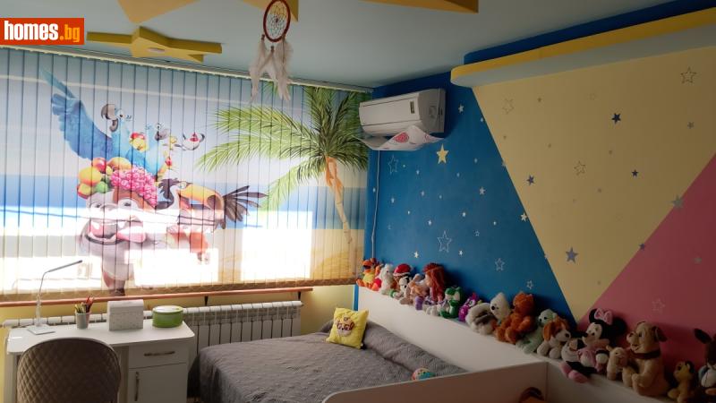 Тристаен, 98m² - Жк. Добротица, Добрич - Апартамент за продажба - Папалел - 117155081