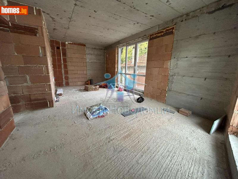 Тристаен, 93m² -  Център, Шумен - Апартамент за продажба - НОВОДОМЦИ - 117338686