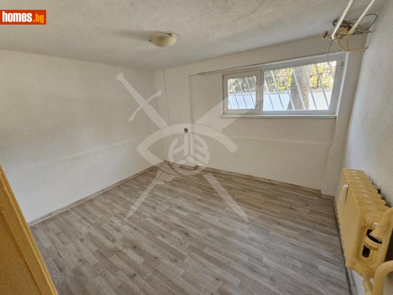 Тристаен, 28m² - Жк. Изток, София - Апартамент за продажба - ЕКС НВД - 117354729