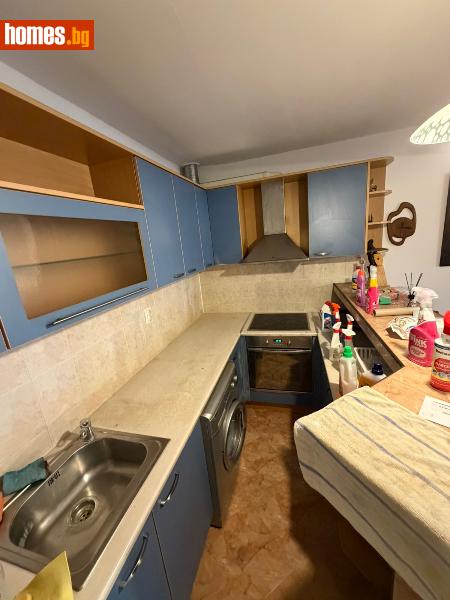 Тристаен, 140m² - Жк. Младежки хълм, Пловдив - Апартамент за продажба - Костадинов имоти ЕООД - 117674026