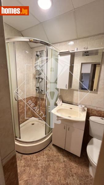 Двустаен, 65m² - Жк. Христо Ботев, Пловдив - Апартамент за продажба - 33 Realty - 117687523