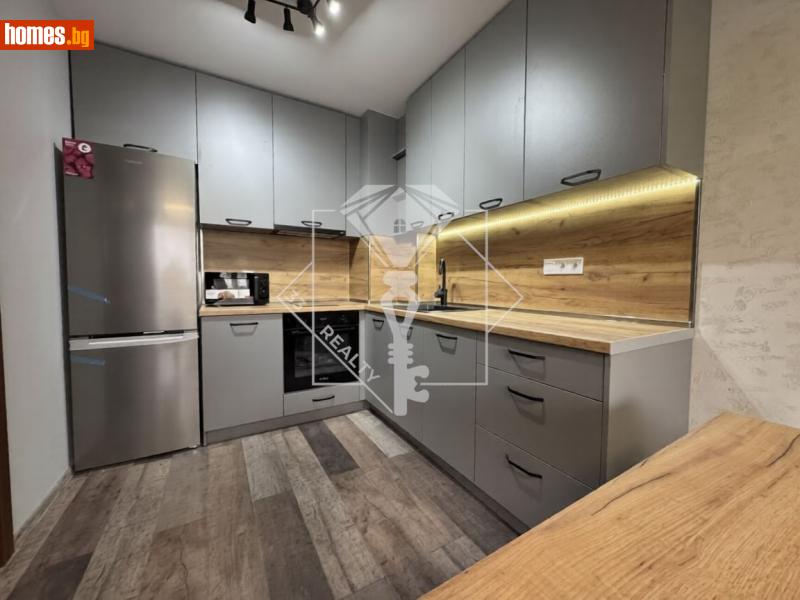 Двустаен, 69m² - Жк. Христо Смирненски, Пловдив - Апартамент за продажба - 33 Realty - 117740831