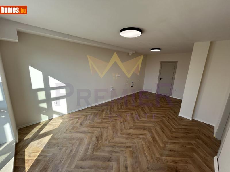 Тристаен, 80m² - Жк. Възраждане, Варна - Апартамент за продажба - ИМОТИ ПРЕМИЕР - 117774768