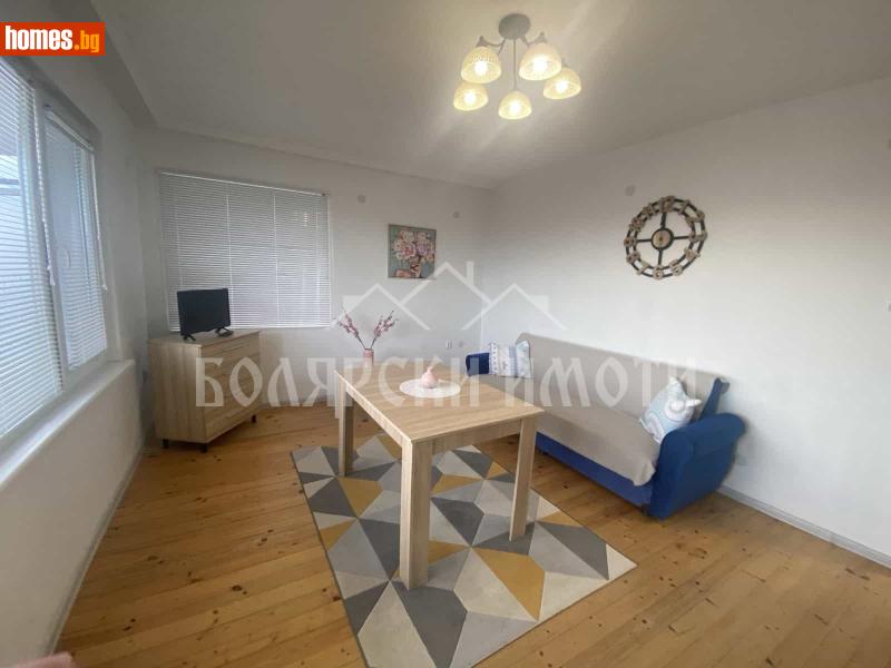 Тристаен, 130m² - Жк. Акация, Велико Търново - Апартамент за продажба - Болярски Имоти - 117786054