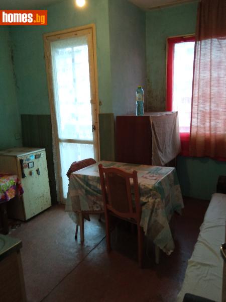 Тристаен, 86m² - Жк. Дружба 3, Плевен - Апартамент за продажба - Саня - 117933849