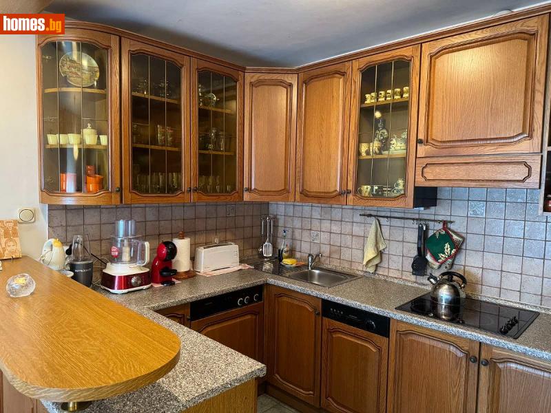 Тристаен, 82m² - Жк. Стрелбище, София - Апартамент за продажба - Монотоп - 117950983