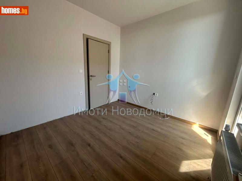 Тристаен, 90m² - Жк. Тракия, Шумен - Апартамент за продажба - НОВОДОМЦИ - 118029771