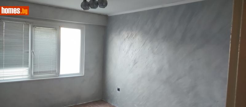 Двустаен, 74m² -  Център, Добрич - Апартамент за продажба - Папалел - 118066282