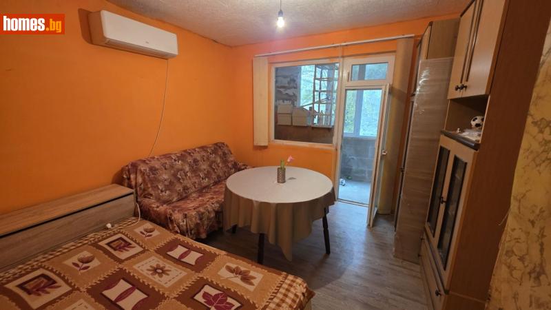 Тристаен, 86m² -  Индустриална Зона, Плевен - Апартамент за продажба - Адрес Плевен - 118073159