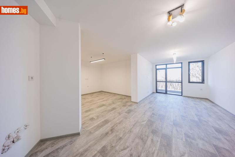 Тристаен, 104m² -  Център, Плевен - Апартамент за продажба - Адрес Плевен - 118091080